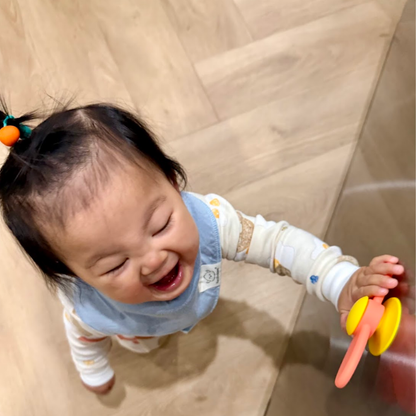 Up & Away Suction Spinner Toy