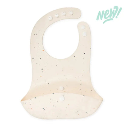 Roll & Snap Bib